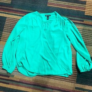 I.N.C. International Concepts blouse, green size large peek a boo shoulders